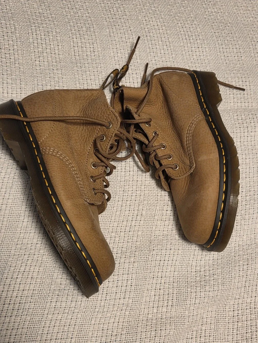 Dr. Martens 101 Unbound Tumbled Nubuck Leather Boots Tan 6M 7L Air Wair